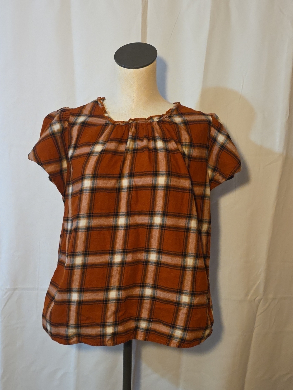 Time and Tru Rust Plaid Short Sleeve Blouse